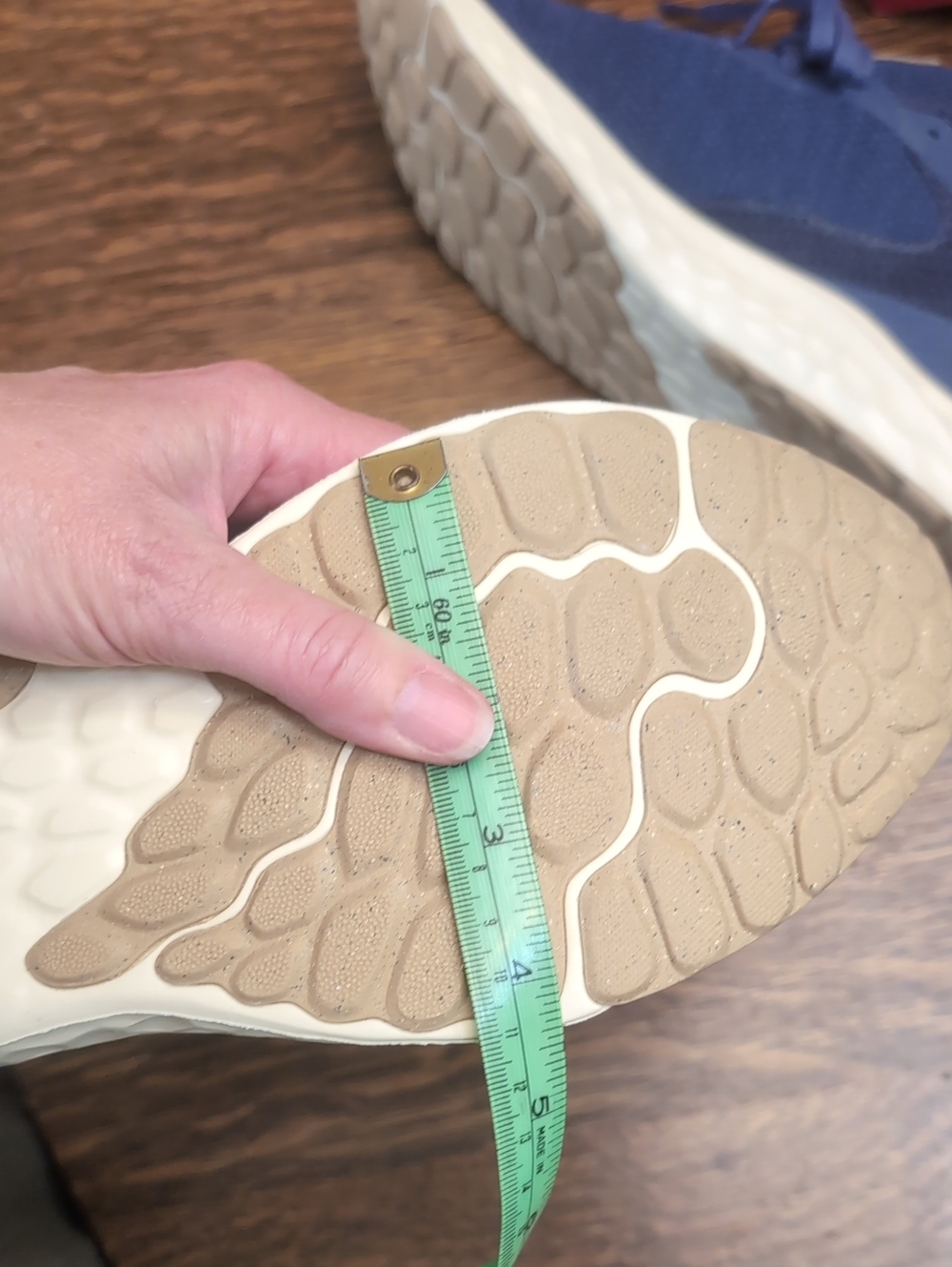 New Balance - Picture 6 of 7